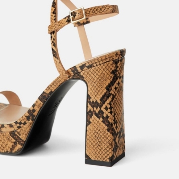 Zara Animal Print Pltaform Heel - Picture 2 of 16